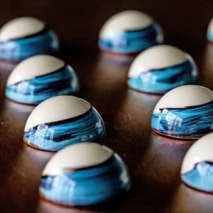 Поликарбонатна форма бонбон